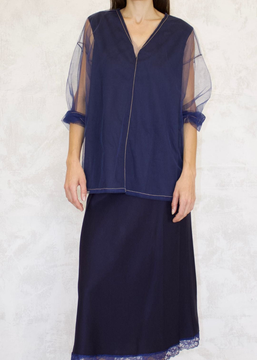 v-neck sleeveless cotton top sheer top with rolled up sleeves layer