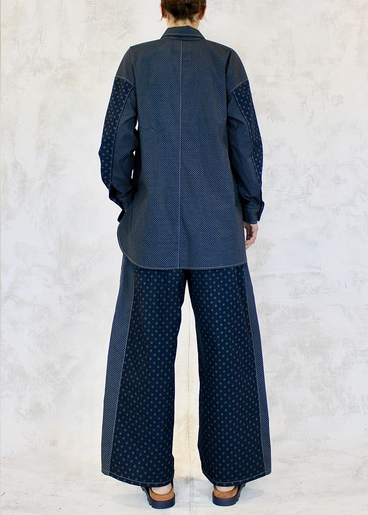 printed blue set cotton back view