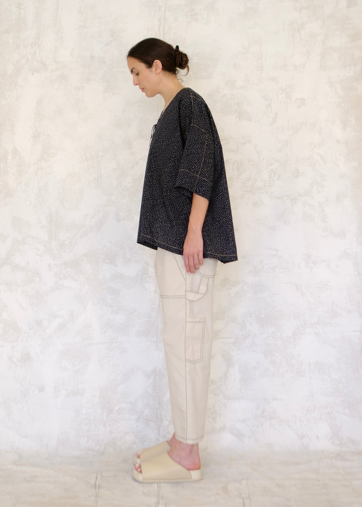 Pullstring Harvest top navy with white dots side