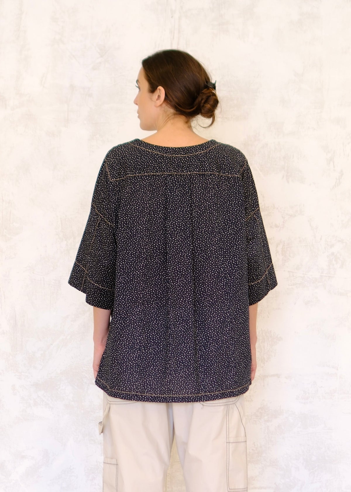 Pullstring Harvest top navy with white dots back
