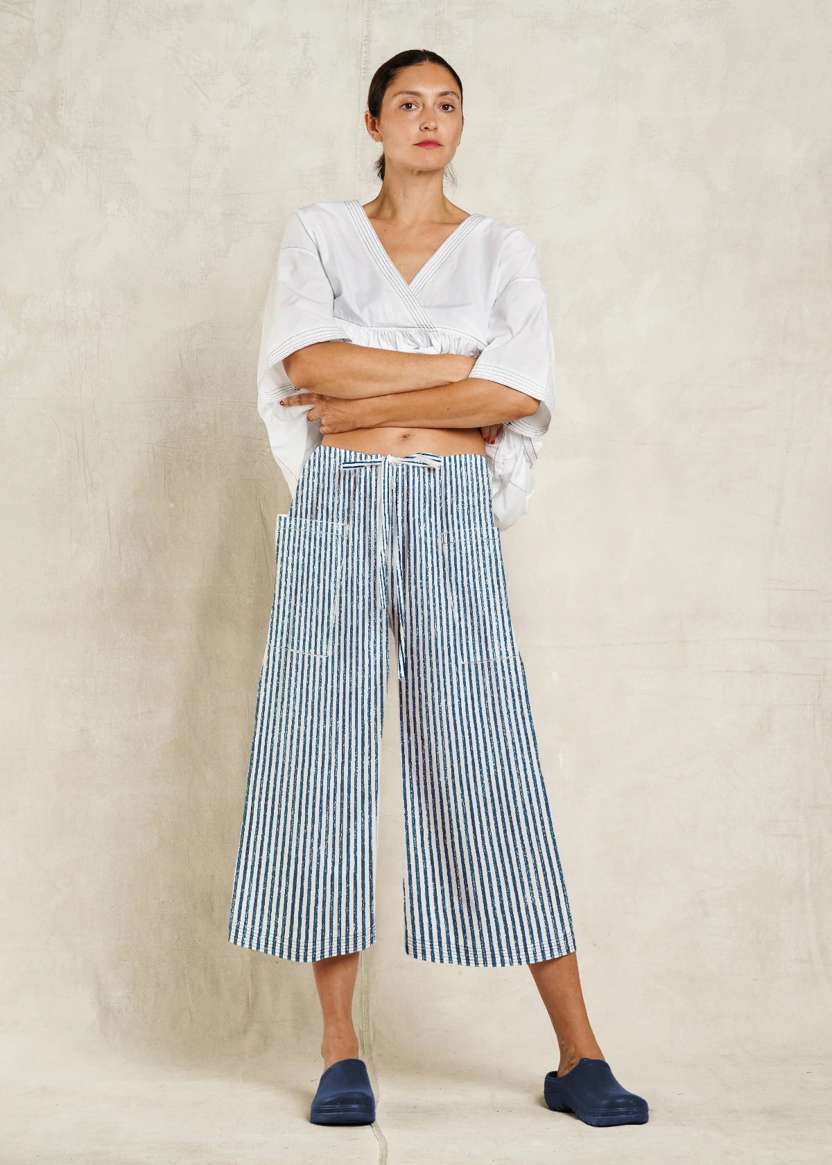 blue stripe