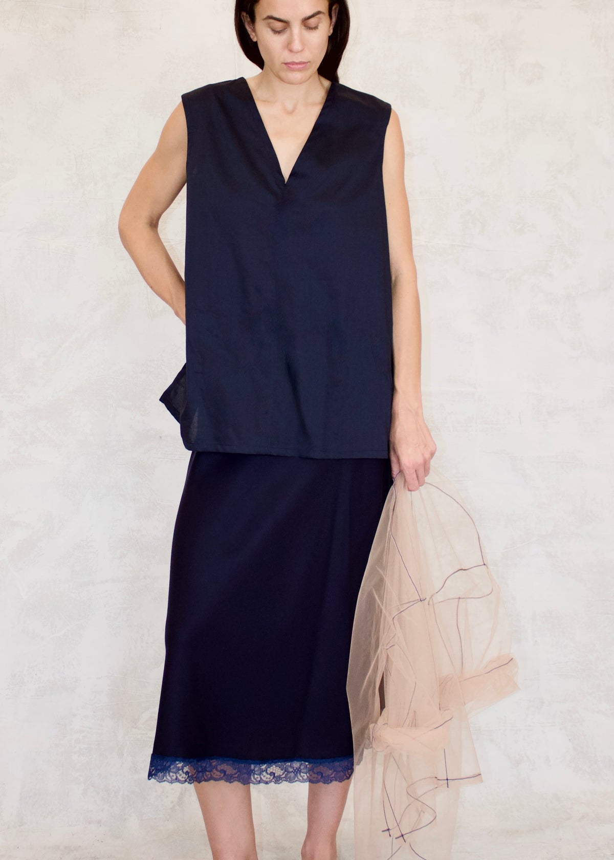 v-neck sleeveless cotton top