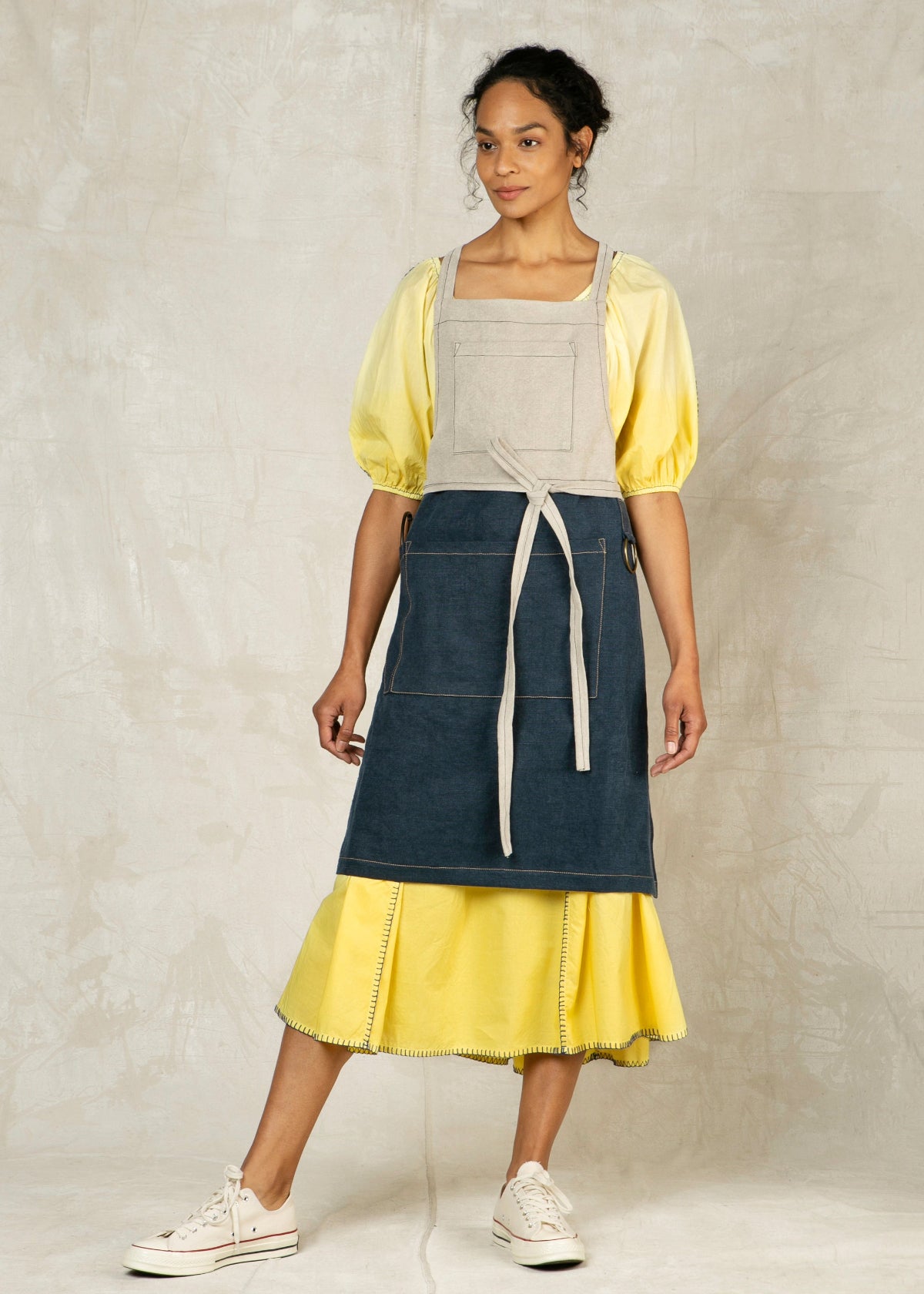 flax/aqua linen workers apron front