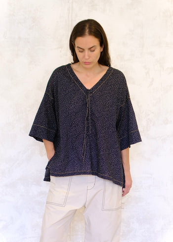 Pullstring Harvest top navy with white dots front