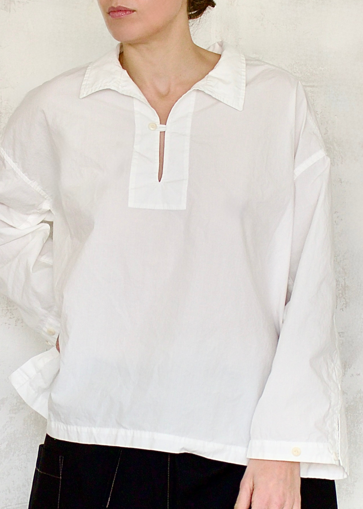 cotton popline long sleeve collared pullover top