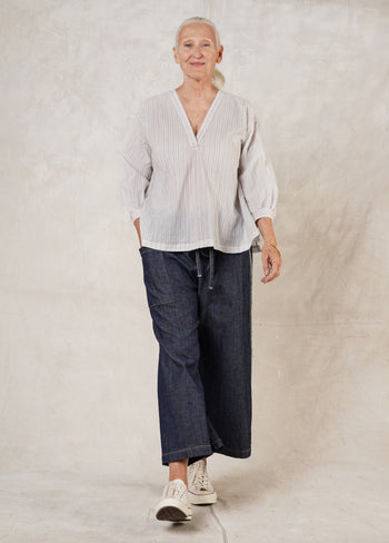 blue stripe